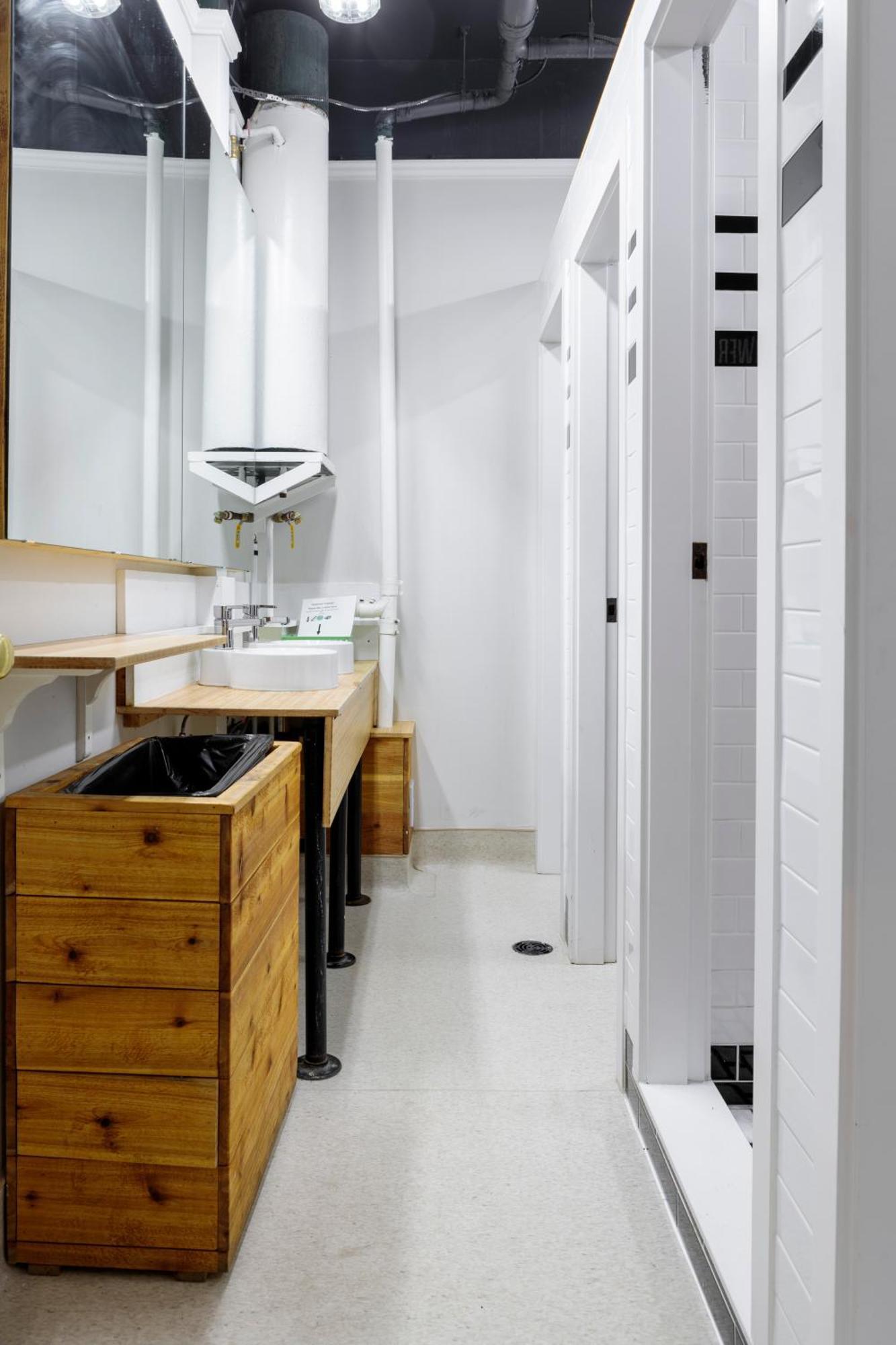 The Cambie Hostel Seymour فانكوفر المظهر الخارجي الصورة